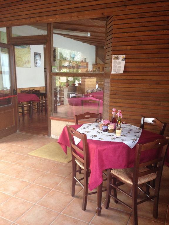 Agriturismo Gelso Castellana Sicula Экстерьер фото
