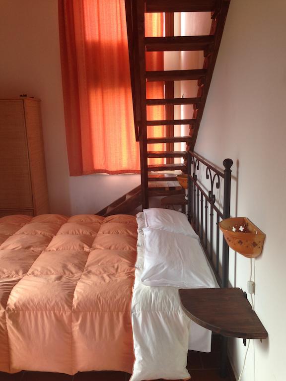 Agriturismo Gelso Castellana Sicula Экстерьер фото