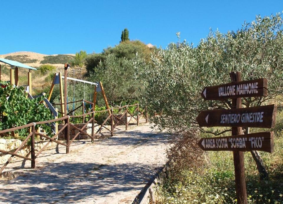 Agriturismo Gelso Castellana Sicula Экстерьер фото